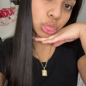 Meet your Posher, Nataly